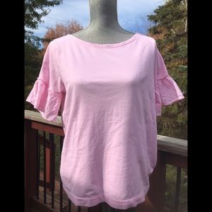 EUC J Crew pink t with unique puffy sleeves.